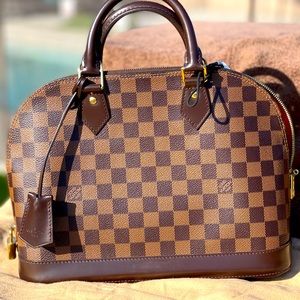 Louis Vuitton Authentic Alma Damier Ebene MINT!!🌸